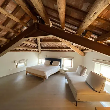 Palazzo Zurloni Сasa de vacaciones *